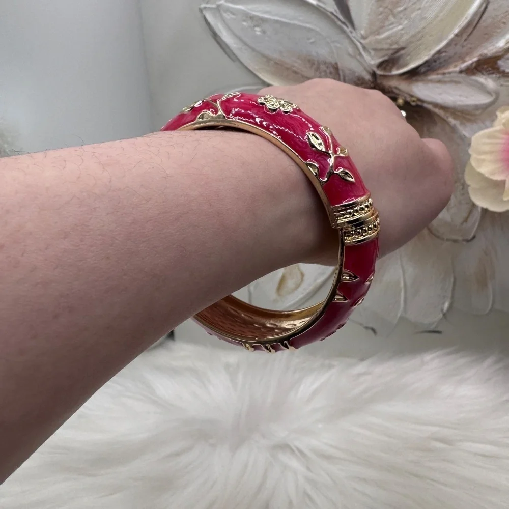The Red and Gold Thick Enamel Floral Design Bangle Bracelet